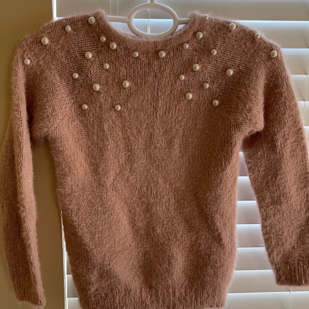 Pink new without tag sweater